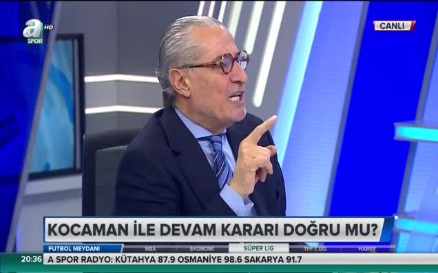 Gökmen Özdenak: Robin van Persie hala uçuyor