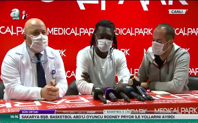 Gomis'ten alkışlanacak hareket