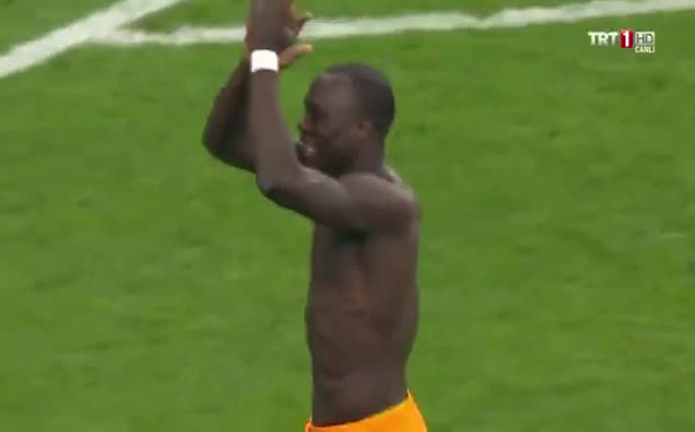 Aboubakar Porto'lu taraftarları kızdıracak!