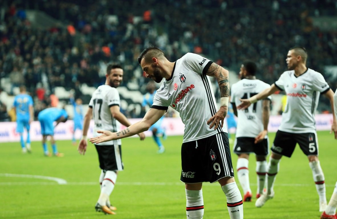 Negredo'dan Cenk Tosun'a övgü