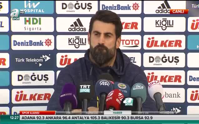 Volkan Demirel'den Ozan Tufan ve Robin van Persie açıklamaları!
