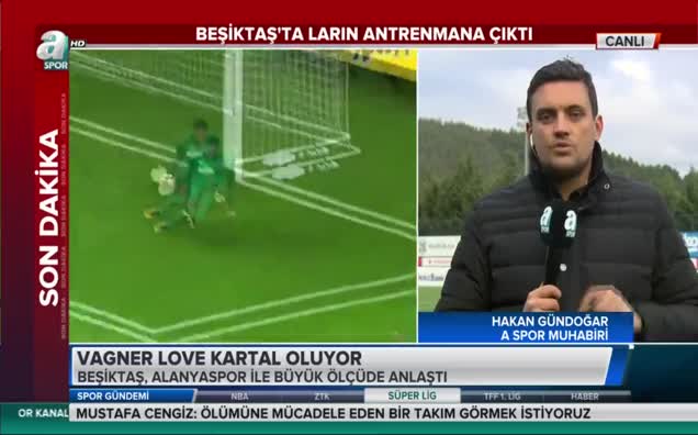 Cyle Larin Beşiktaş ile antrenmana çıktı
