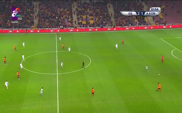 Fatih Terim'i sinirlendiren pozisyon