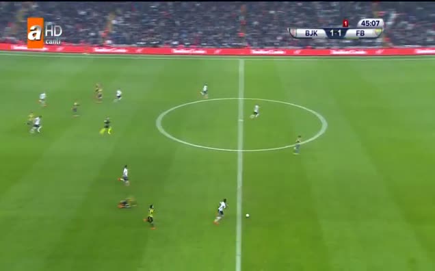Lens zoru başardı