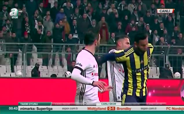 Erman Toroğlu'ndan Quaresma ve Souza yorumu